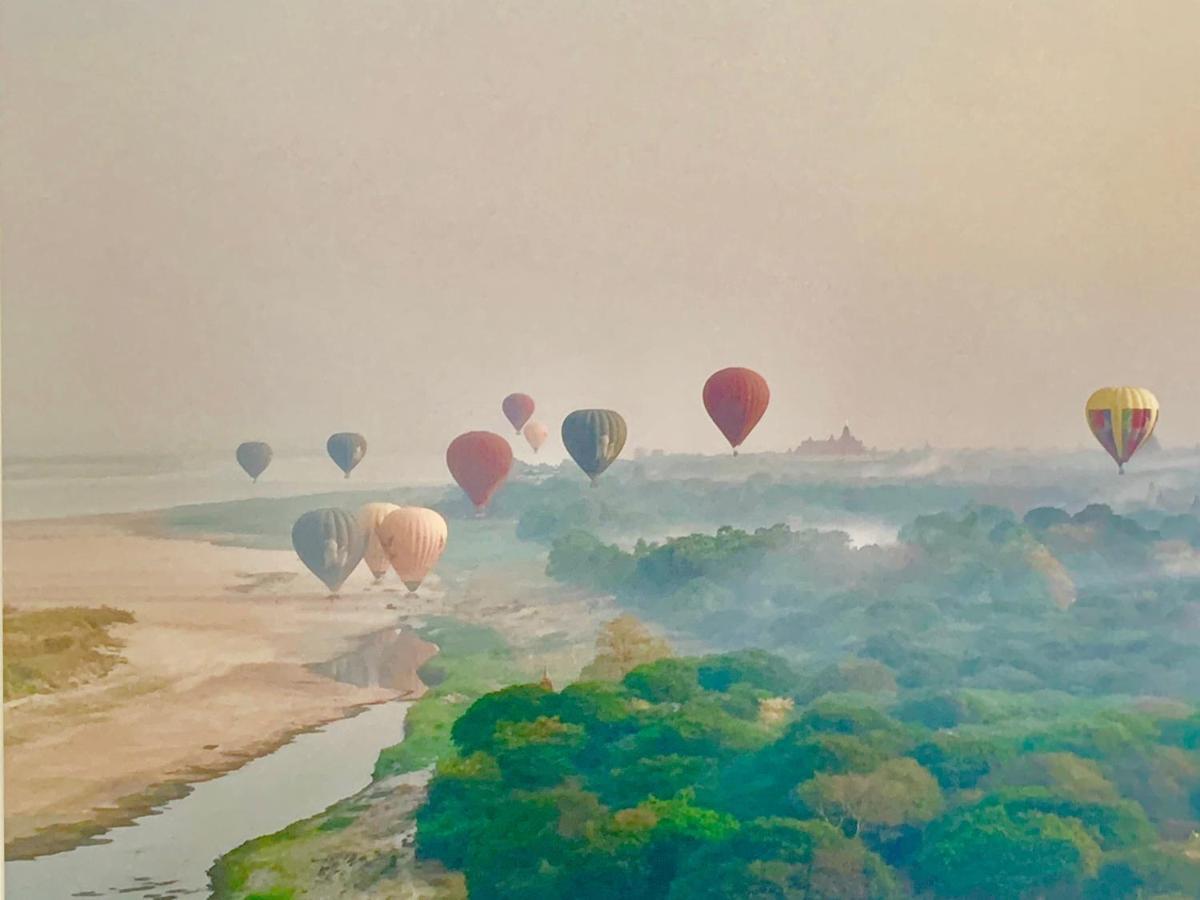 La Tour D'Heloise - 10' De Bruxelles Bed & Breakfast ลาอุลป์ ภายนอก รูปภาพ