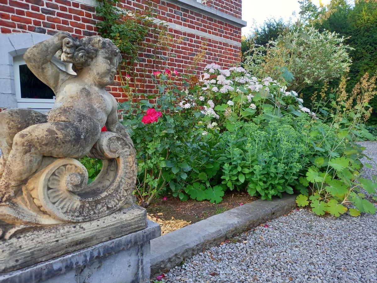 La Tour D'Heloise - 10' De Bruxelles Bed & Breakfast ลาอุลป์ ภายนอก รูปภาพ