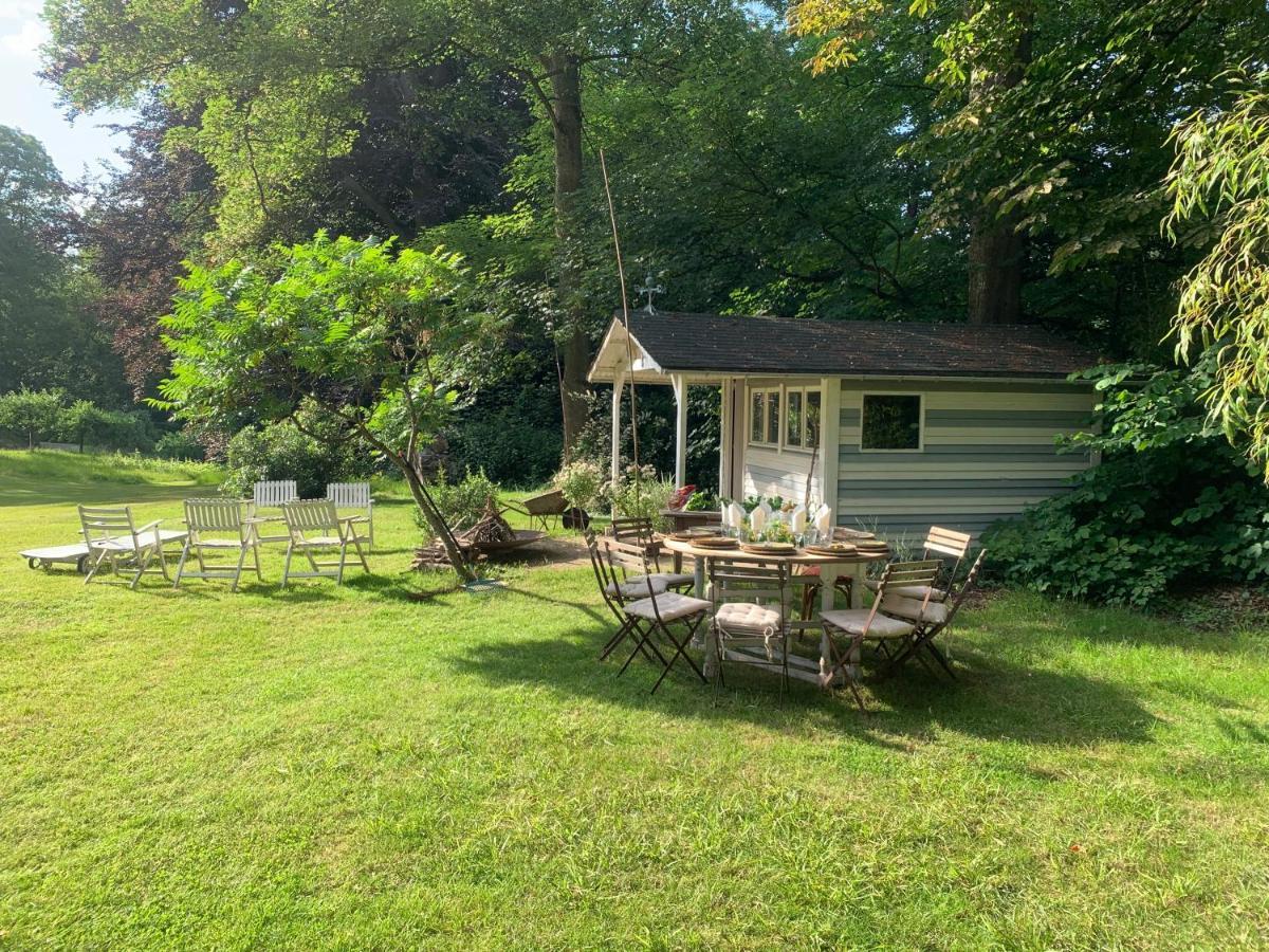 La Tour D'Heloise - 10' De Bruxelles Bed & Breakfast ลาอุลป์ ภายนอก รูปภาพ